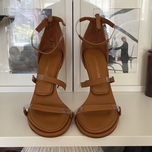 New Tamara Mellon Pillowtop Frontline sz 10 sz 40